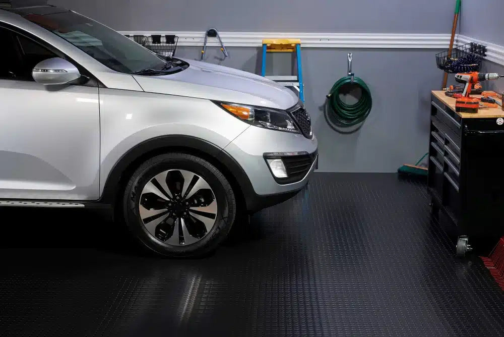 Black Premium R11 Slip-Resistant Heavy Duty Garage Dot Rubber Flooring Custom Length Rolls Oil-Resistant & Outdoor Safe