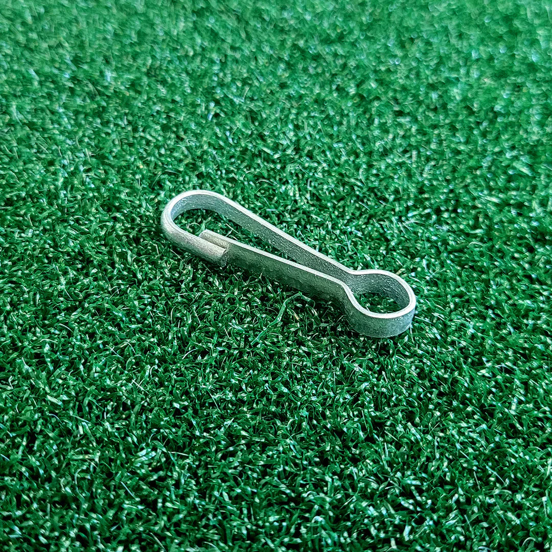 Sea Green Heavy-Duty Dog Clip – 600mm for Secure Netting Attachment