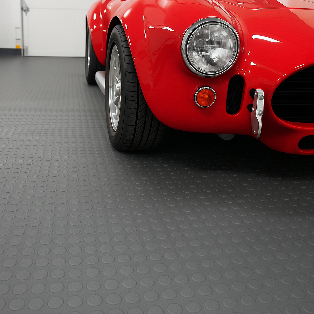 Dim Gray Round Dot Rubber Kennel Flooring – R11 Slip Rated, Oil Resistant, Cushioned & Hygienic Surface for Safe, Comfortable Pet Spaces