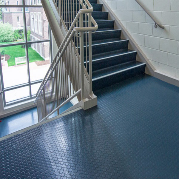 Dim Gray Studded Flooring Oil-Resistant Rubber Mats for Heavy-Duty Applications