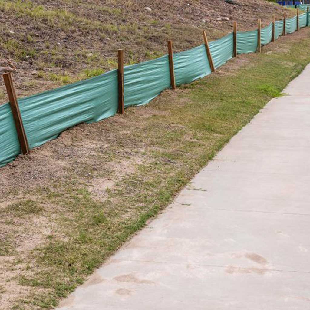 Dim Gray UV-Stabilised Newt Barrier Sheets With Weather Resistance