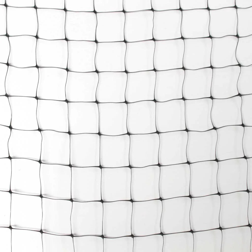 White Smoke Durable UV-Stable Loft Insulation Netting – 20mm x 20mm
